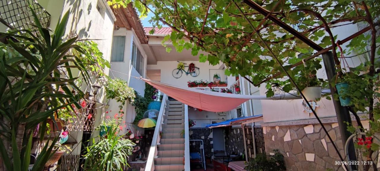 Vila Traian Si Teodora Costinesti Exterior foto