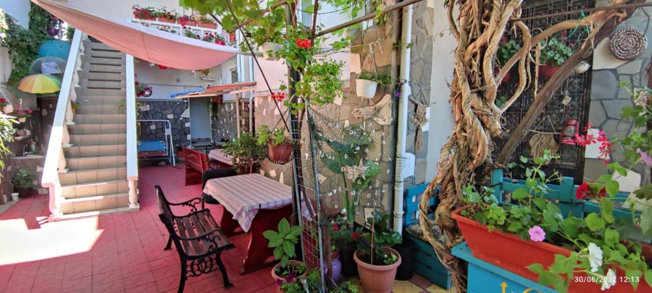 Vila Traian Si Teodora Costinesti Exterior foto