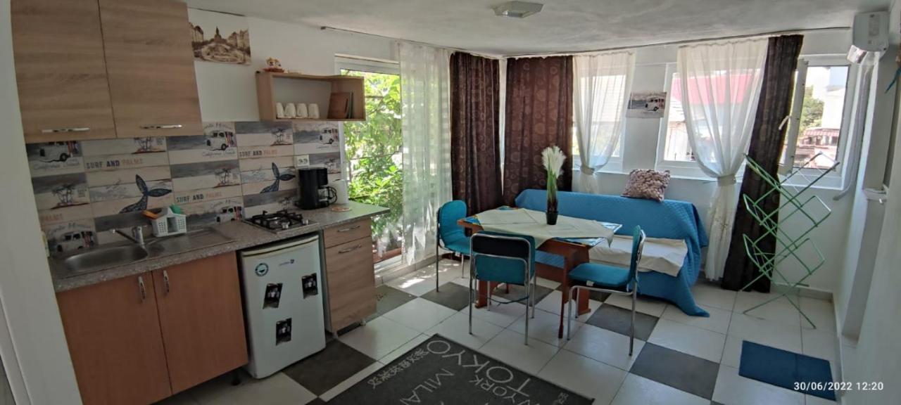 Vila Traian Si Teodora Costinesti Exterior foto